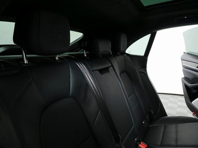 New 2026 Porsche Macan Turbo Electric image 24