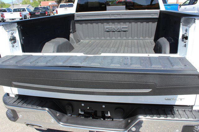 Used 2021 GMC Sierra 1500 SLT w/ SLT Premium Plus Package image 14
