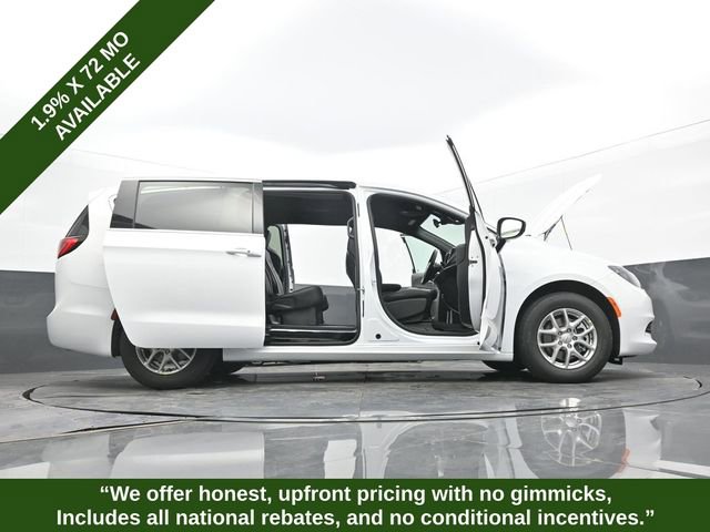 New 2026 Chrysler Voyager LX FWD image 69