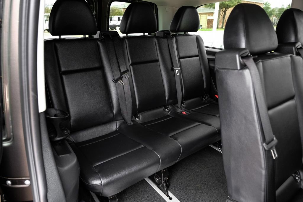 Used 2017 Mercedes-Benz Metris Passenger w/ Driver Efficiency Package image 36