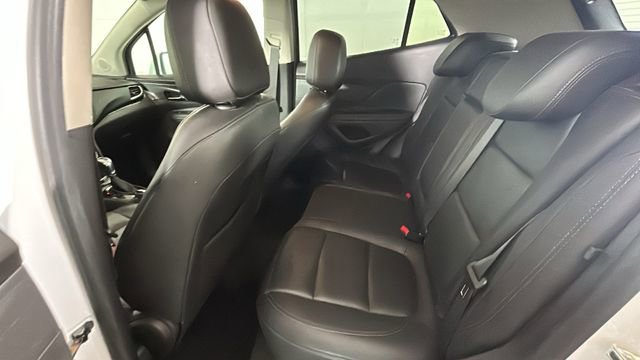 Used 2019 Buick Encore Essence FWD image 27