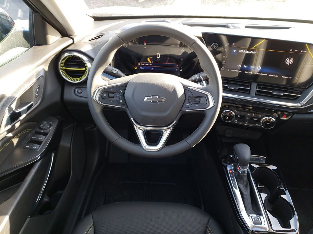 New 2026 Chevrolet Trax ACTIV w/ Sunroof Package image 13