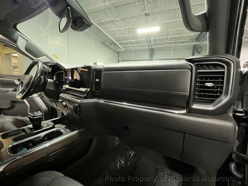 Used 2022 Chevrolet Silverado 1500 RST w/ Max Trailering Package image 21