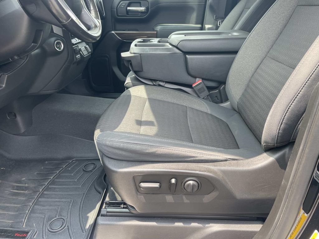 Used 2019 Chevrolet Silverado 1500 RST w/ All-Star Edition AWD/4WD image 16
