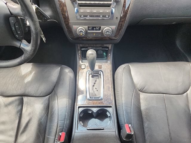 Used 2010 Cadillac DTS Luxury FWD image 18