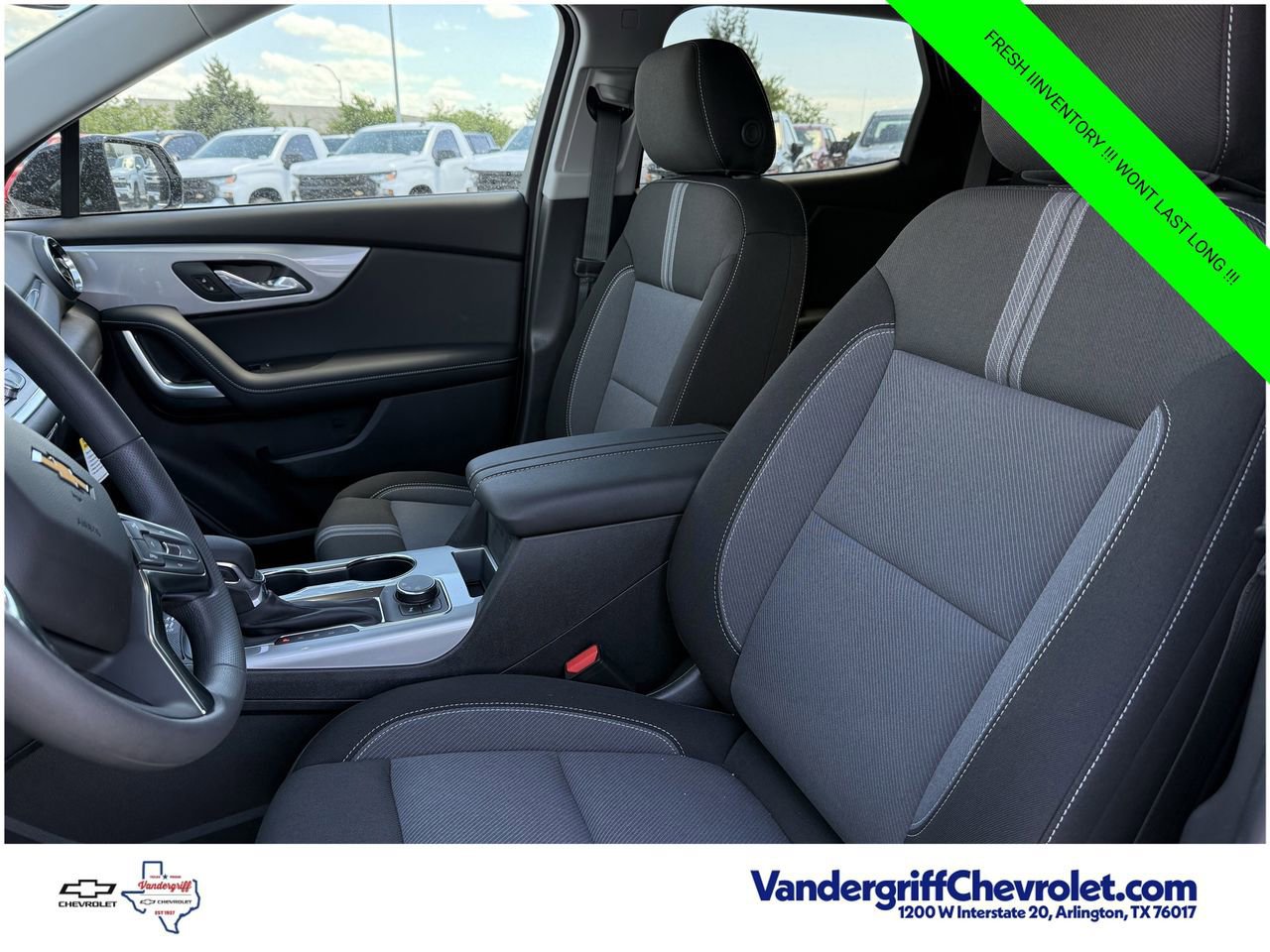 New 2026 Chevrolet Blazer LT w/ Convenience Package FWD image 19