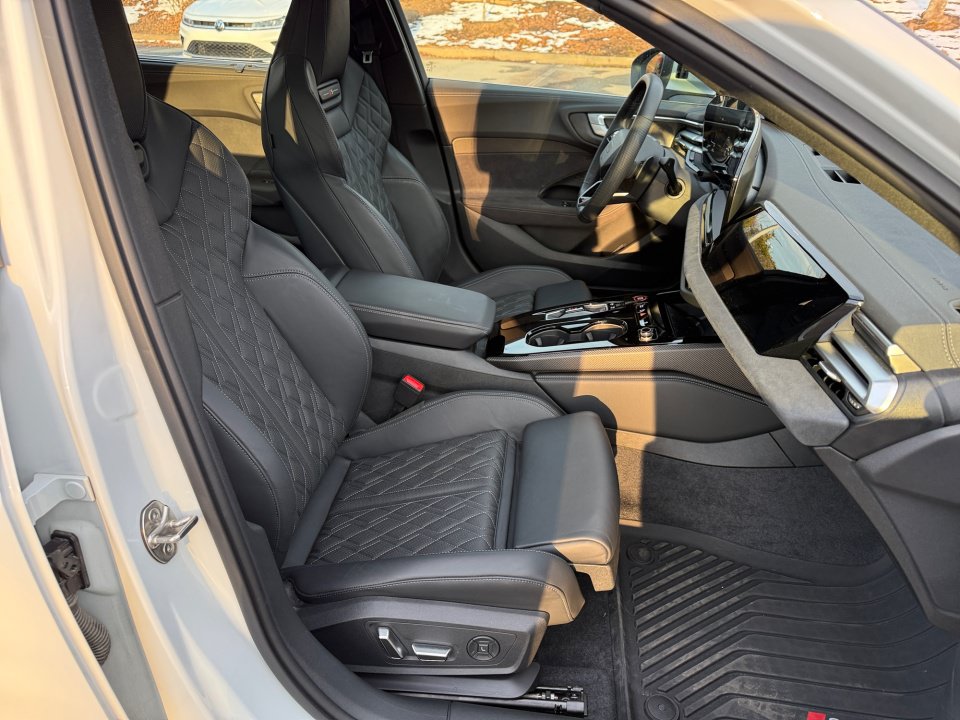 Used 2025 Audi S5 Premium Plus AWD/4WD image 28