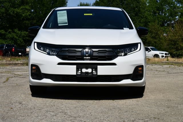 Used 2025 Honda Odyssey Sport-L image 2