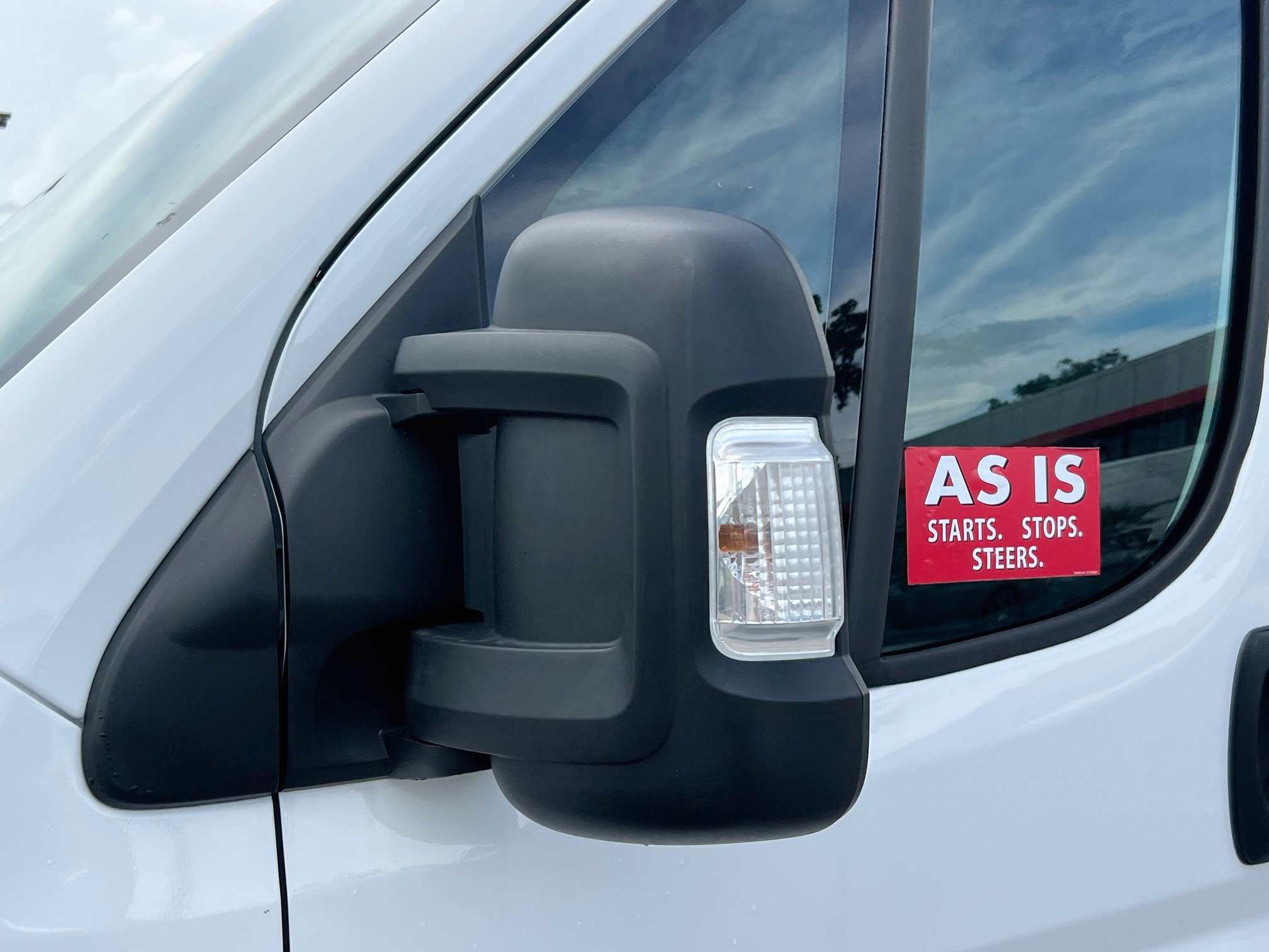 Used 2023 RAM ProMaster 2500 FWD image 12