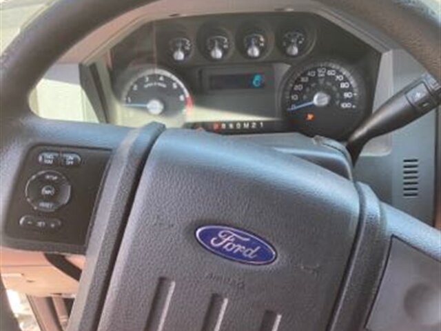 Used 2015 Ford F250 2WD Regular Cab Super Duty image 29