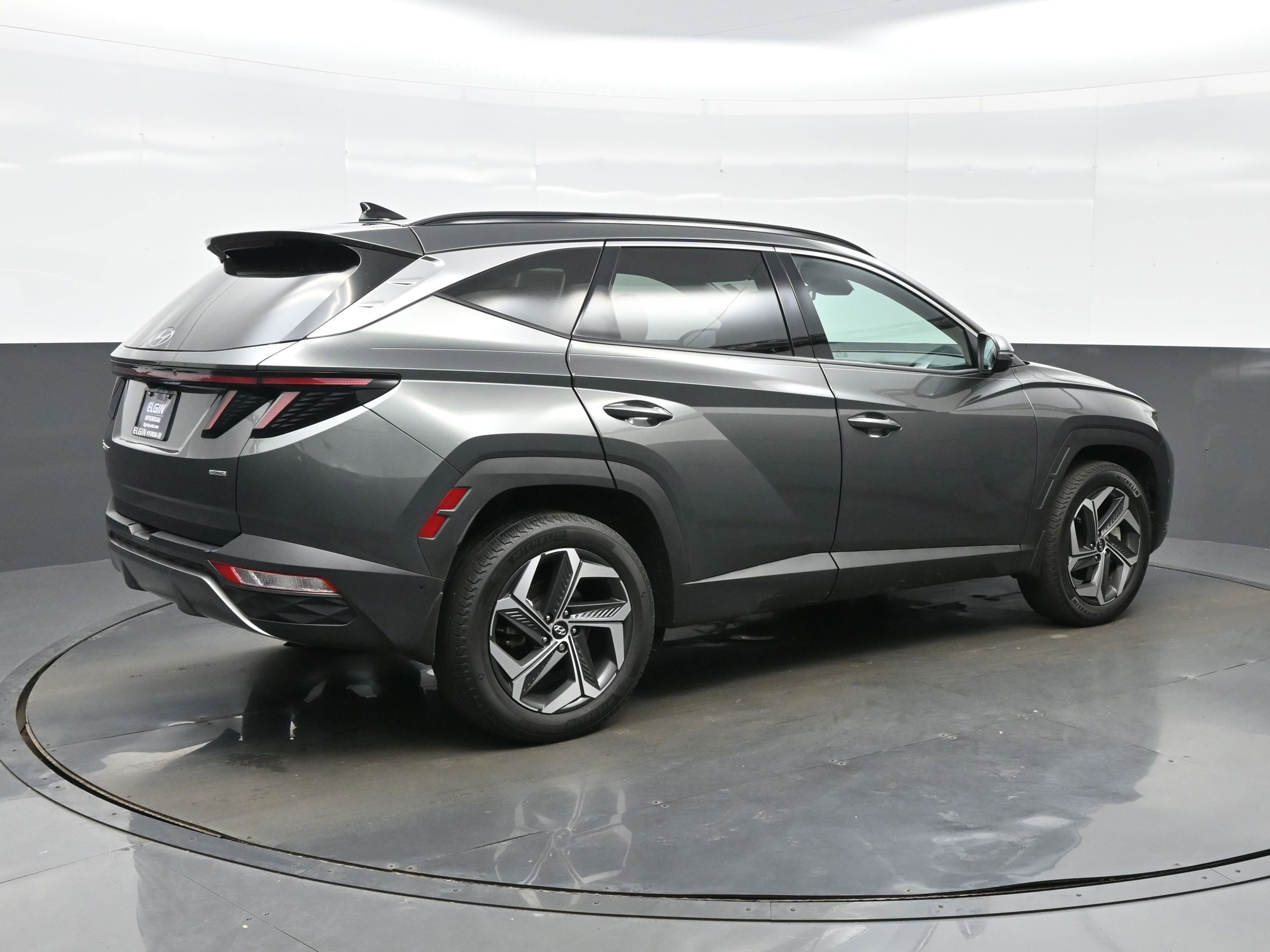 Certified 2023 Hyundai Tucson Limited AWD/4WD image 6