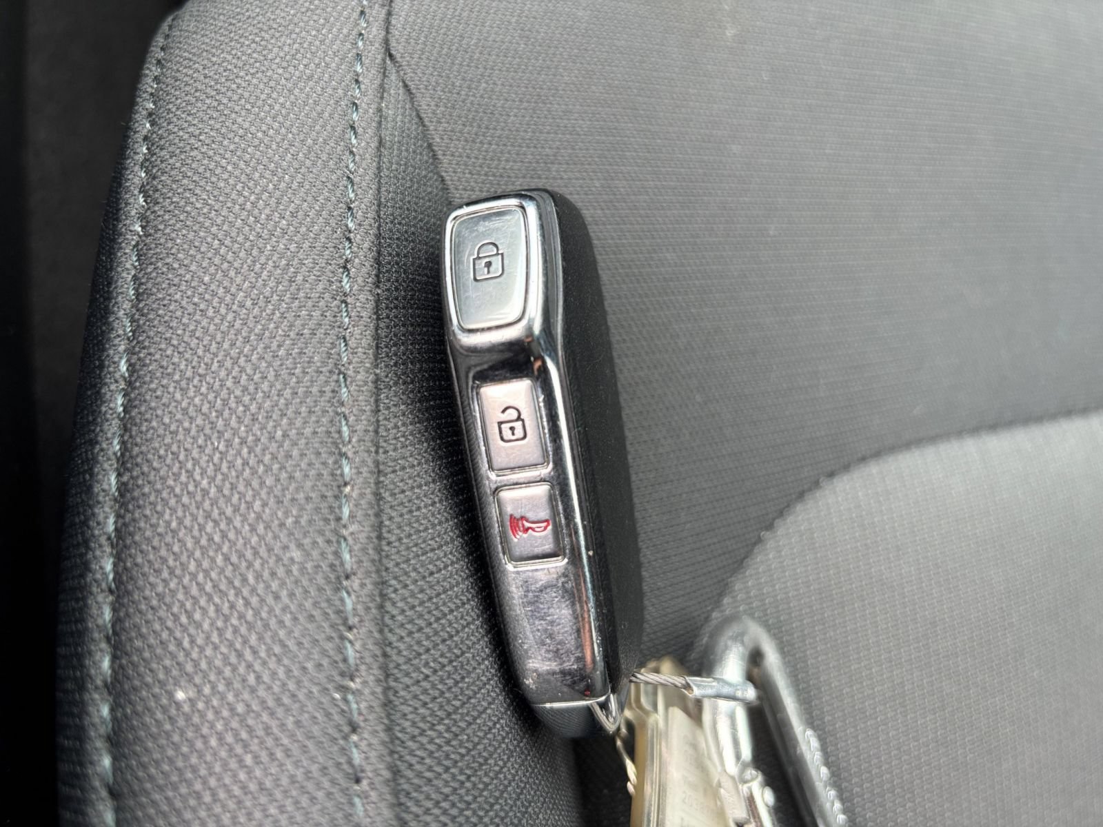 Used 2026 Kia Niro LX FWD image 22