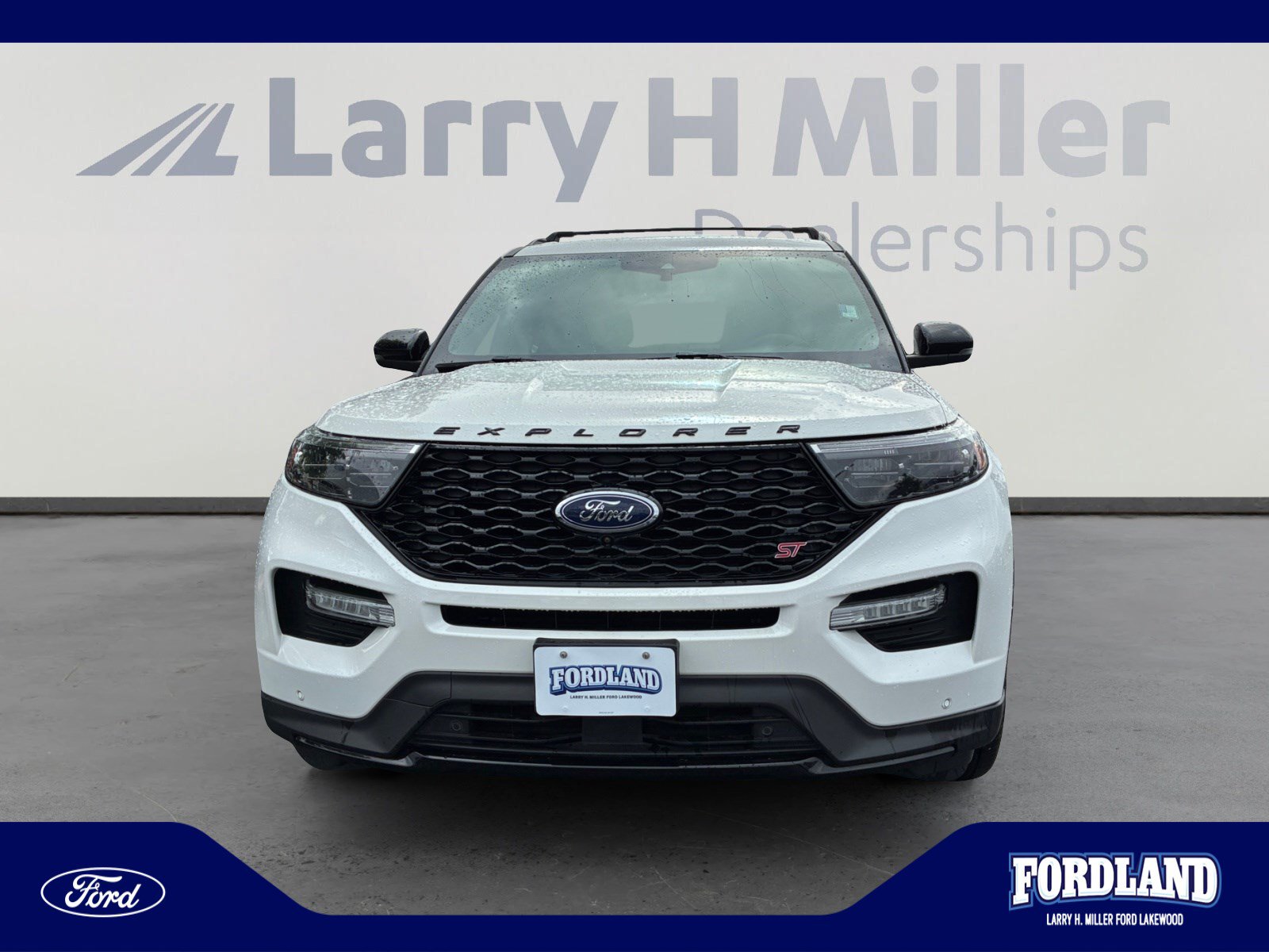 Used 2020 Ford Explorer ST w/ ST Street Pack AWD/4WD image 8