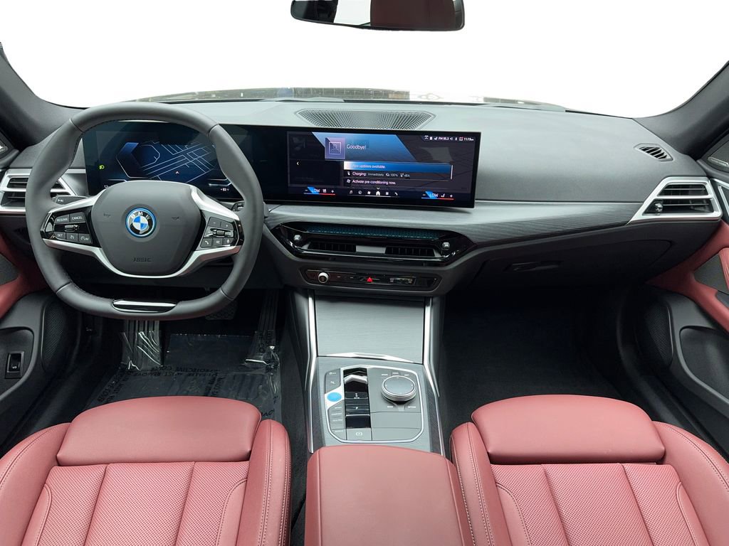 Used 2025 BMW i4 eDrive40 image 16