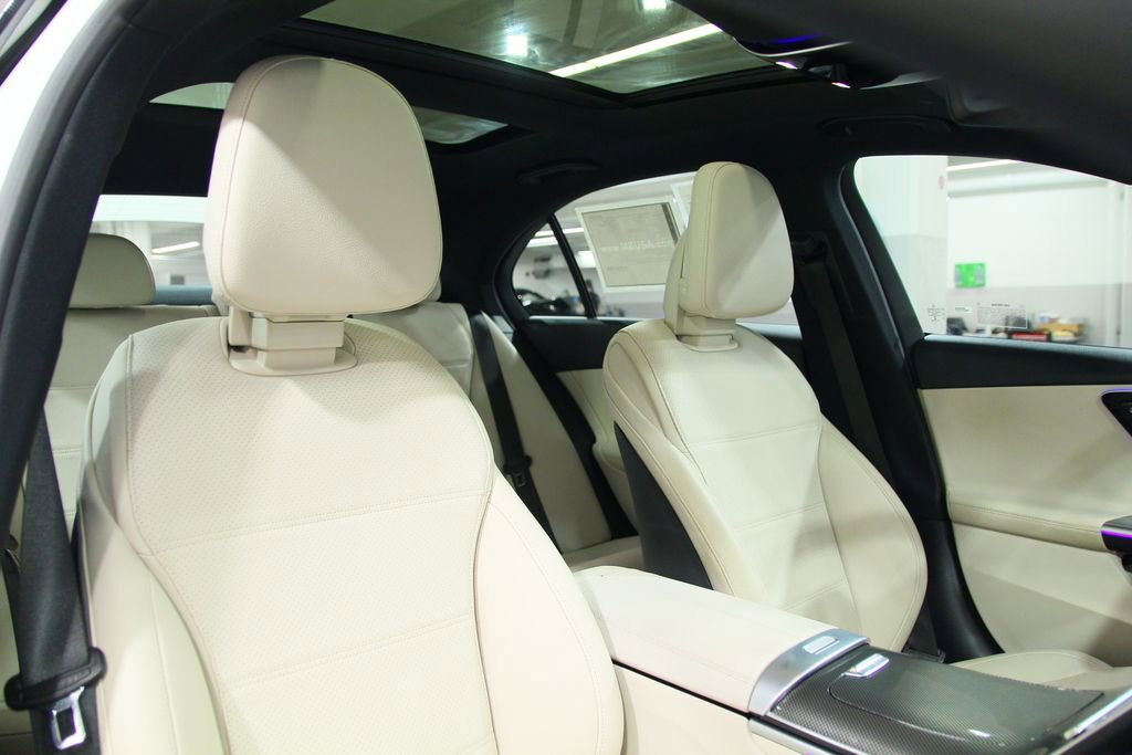 Certified 2023 Mercedes-Benz C 300 4MATIC Sedan image 24