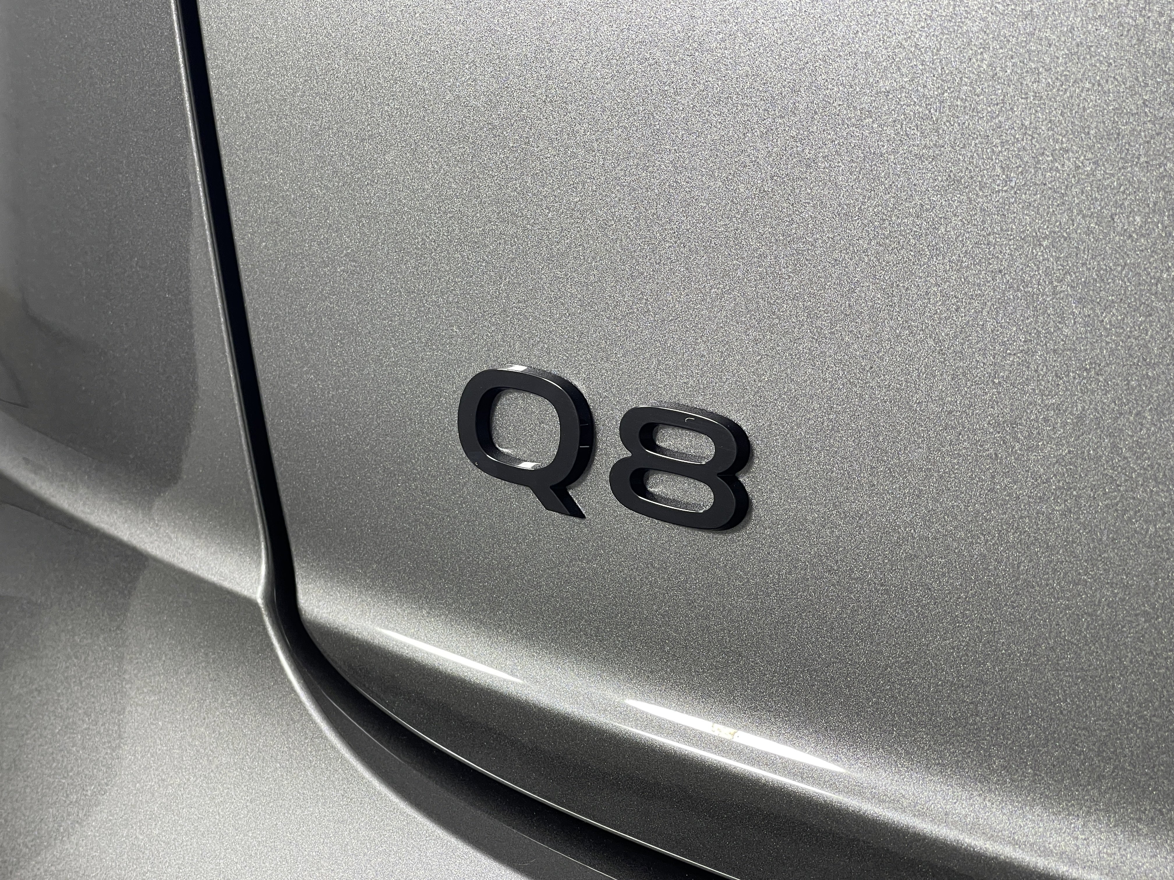 New 2025 Audi Q8 Premium Plus image 17