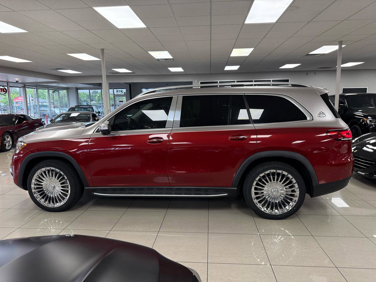 Used 2021 Mercedes-Benz GLS 450 4MATIC image 3