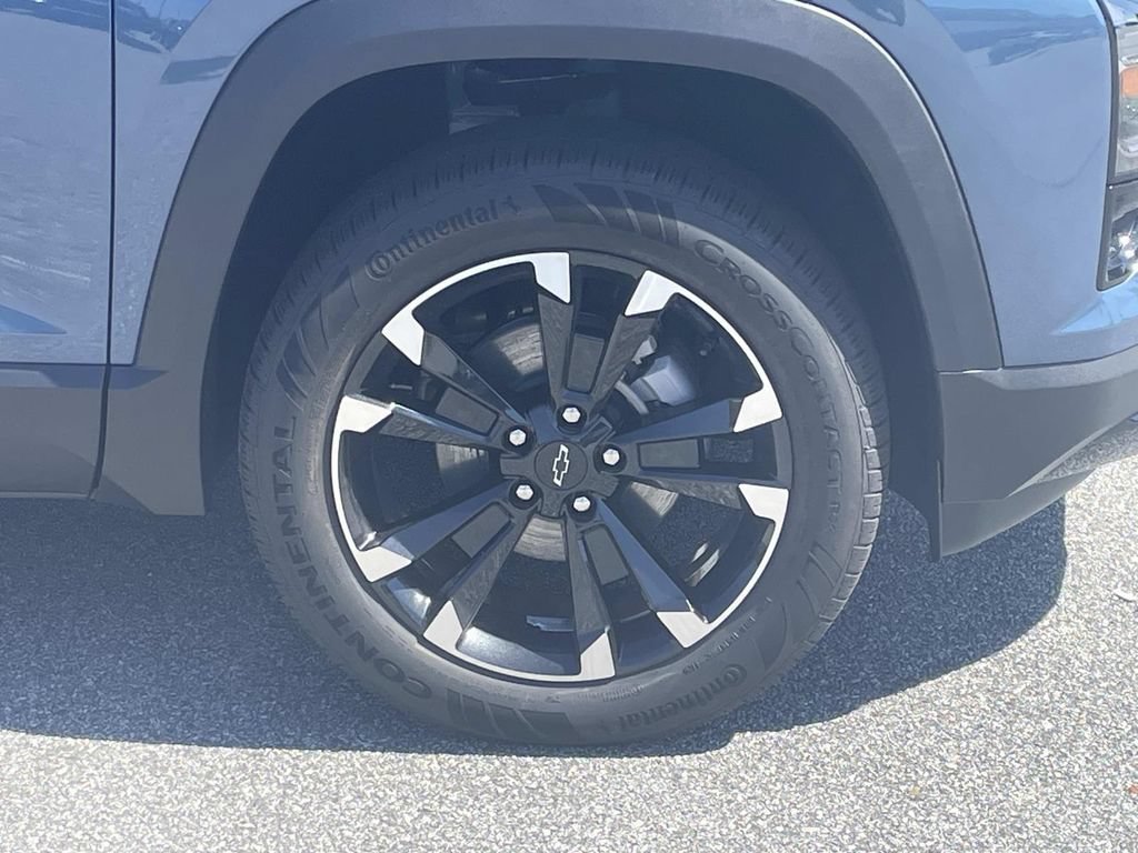 New 2026 Chevrolet Equinox RS w/ Convenience Package III FWD image 10
