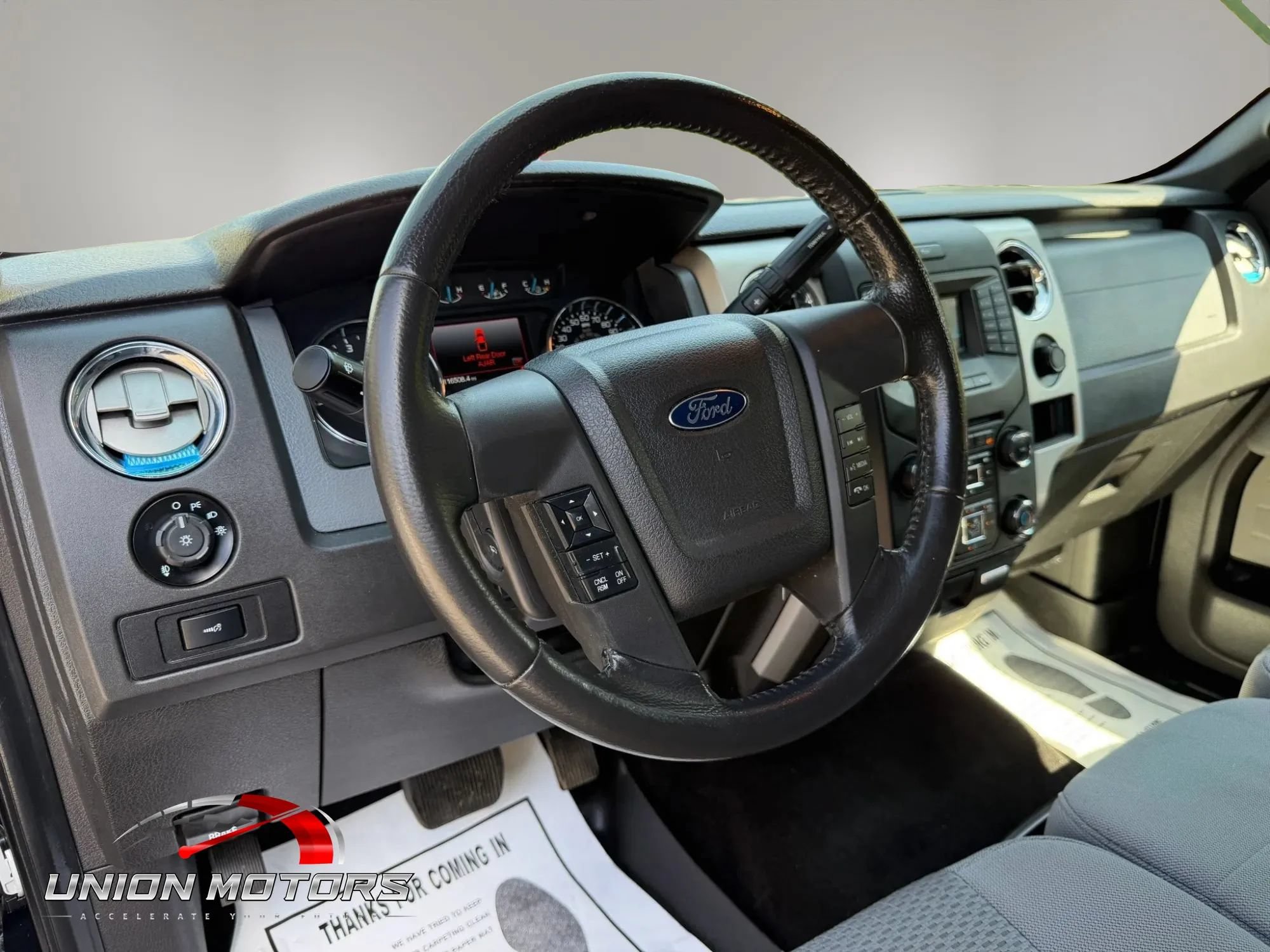 Used 2014 Ford F150 XLT w/ Equipment Group 302A Luxury AWD/4WD image 16