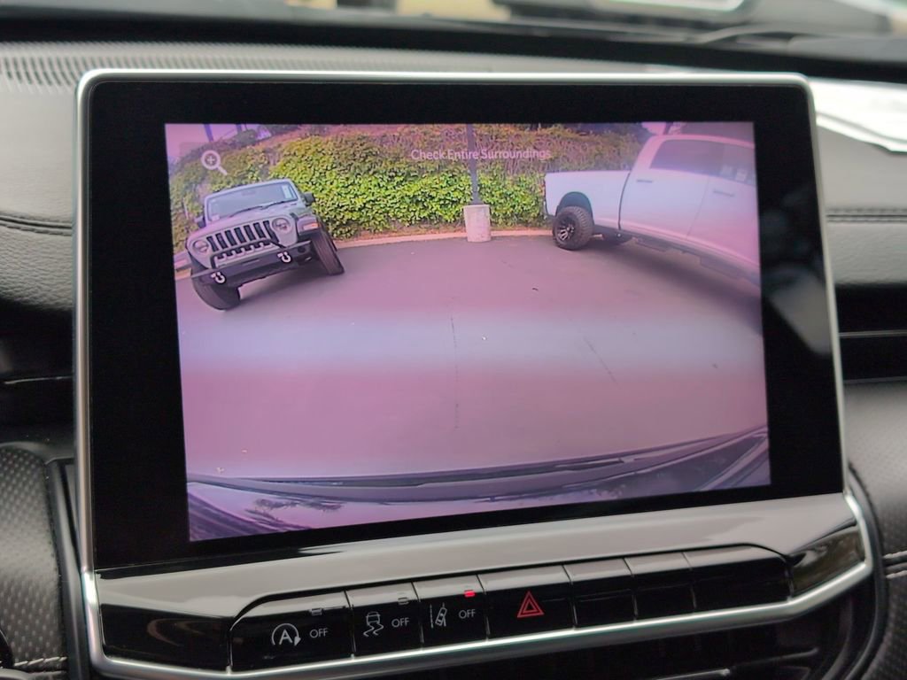 Certified 2022 Jeep Compass Altitude image 22