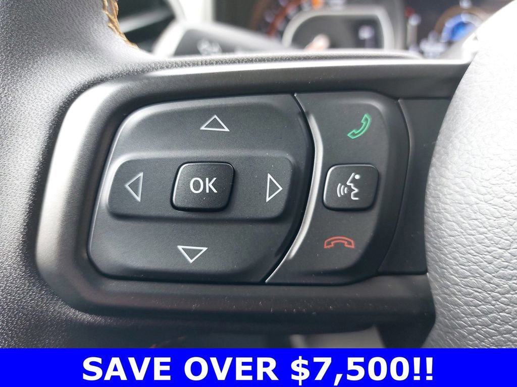 New 2025 Jeep Gladiator Sport image 17