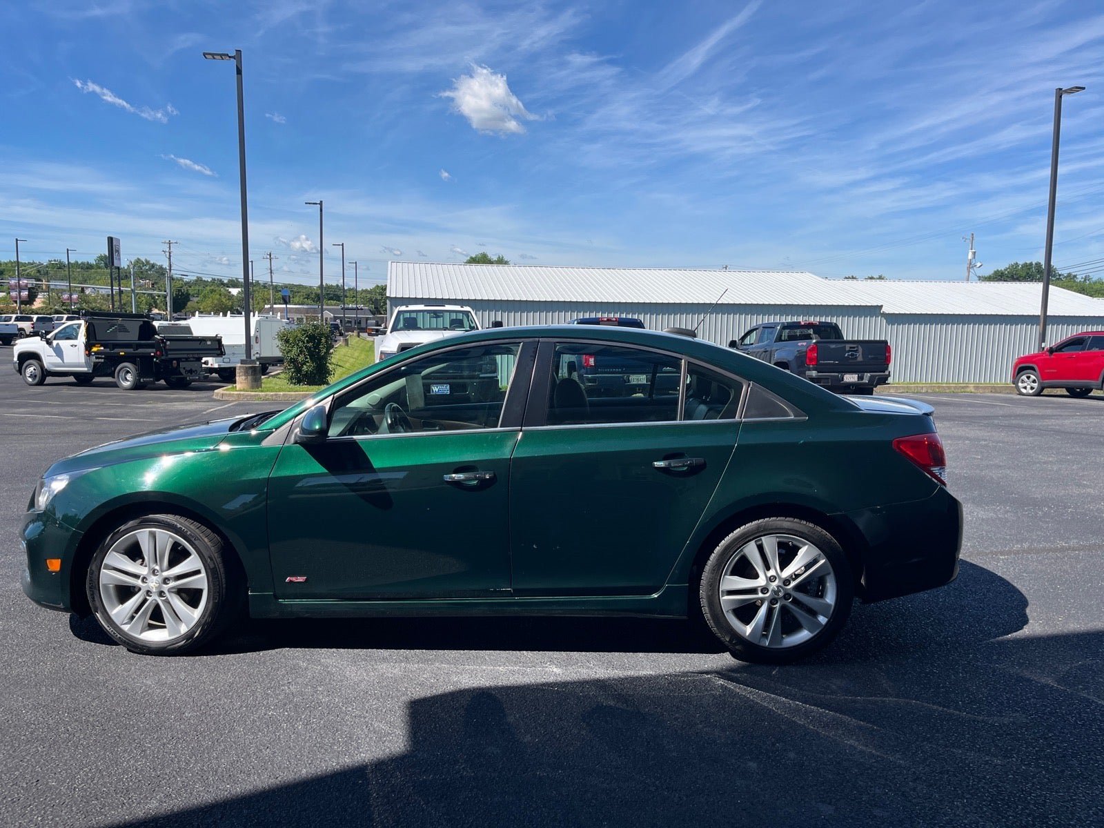 Used 2015 Chevrolet Cruze LTZ w/ Sun, Sound and Sport Package FWD image 9