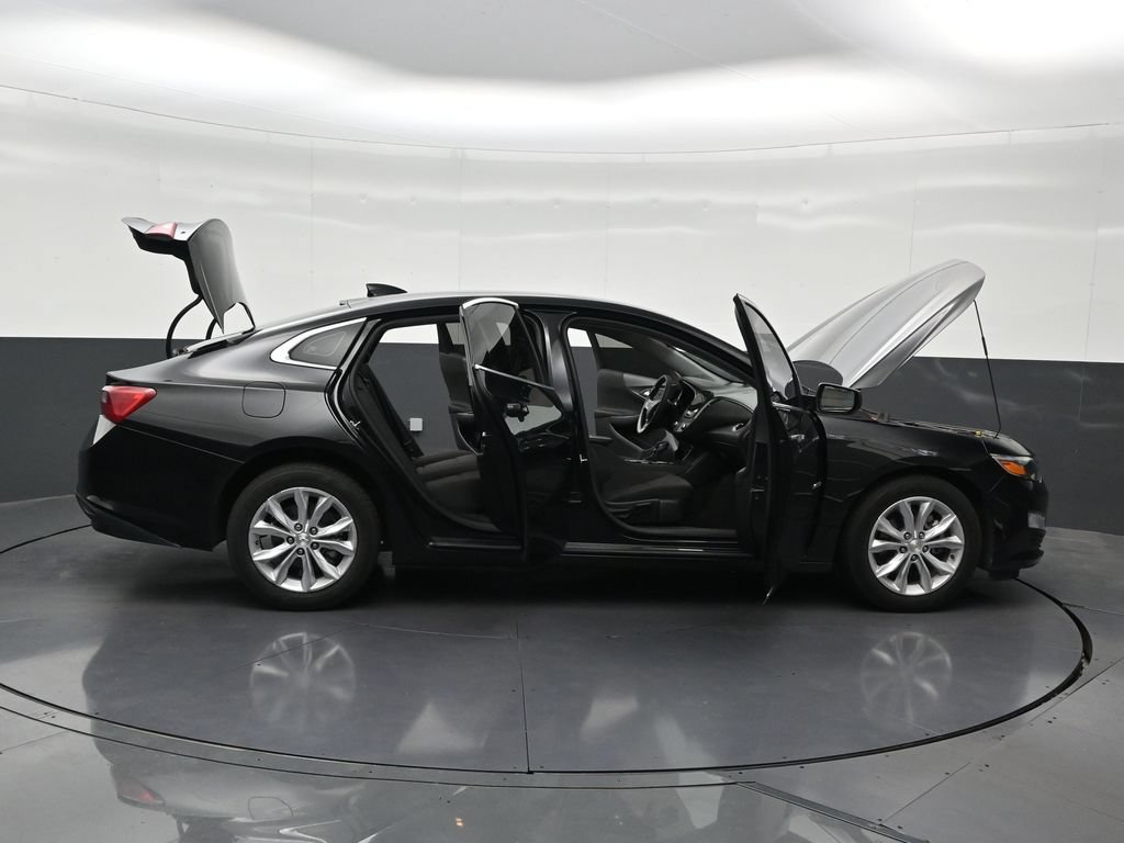 Used 2024 Chevrolet Malibu LT FWD image 32