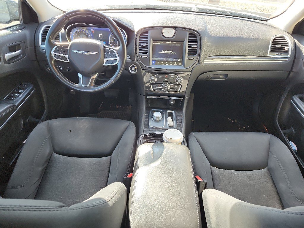 Used 2018 Chrysler 300 Touring w/ Sport Appearance Package image 12