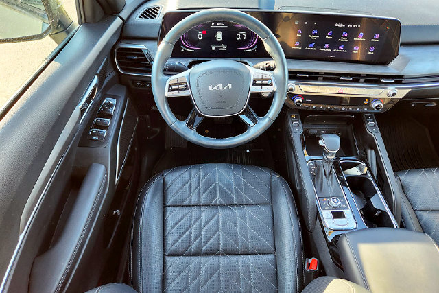 Used 2025 Kia Telluride EX X-Line AWD/4WD image 18