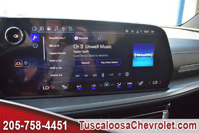 New 2027 Chevrolet Traverse LT w/ Driver Confidence Package FWD image 29