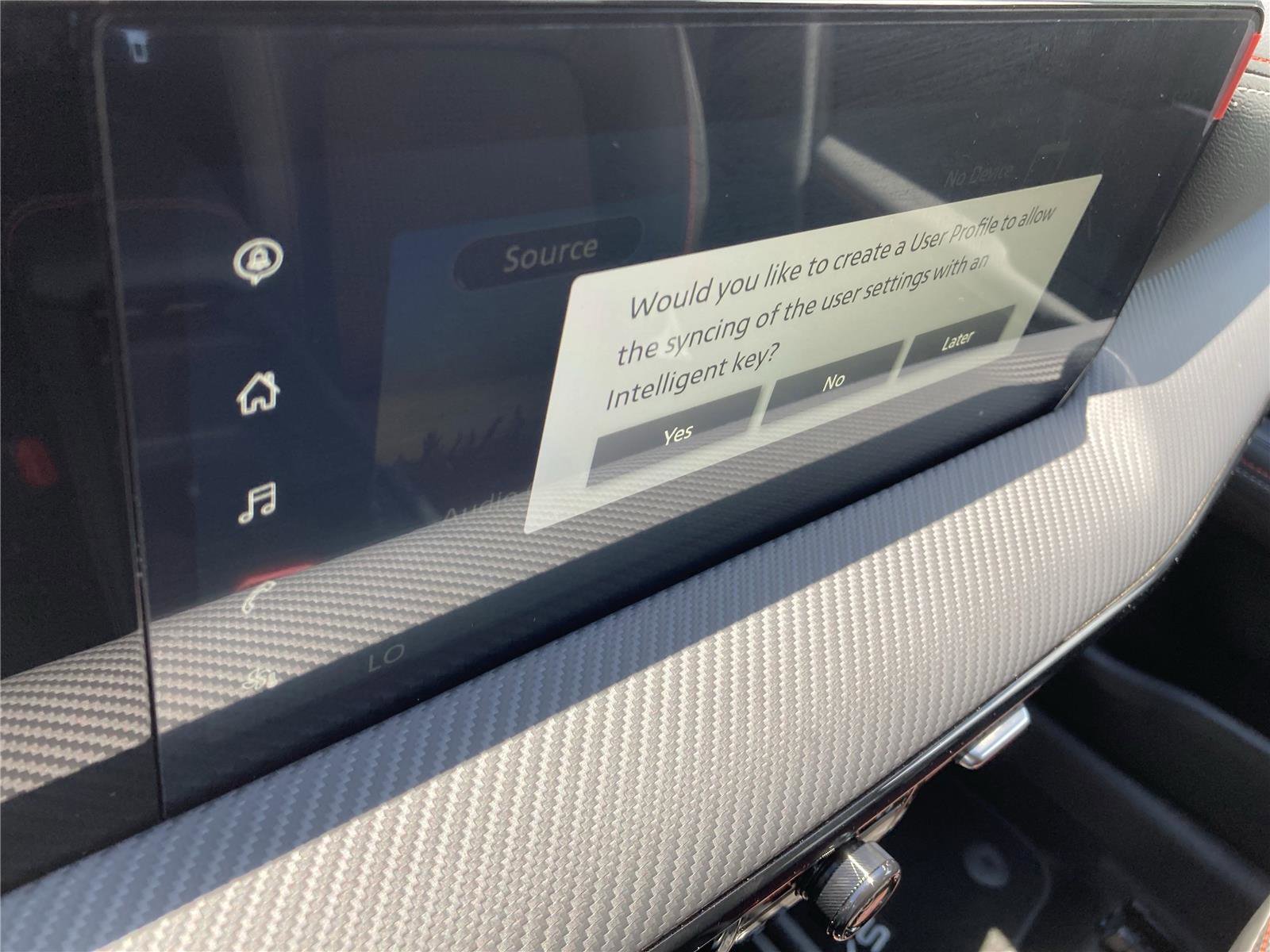 New 2025 Nissan Kicks SR image 16