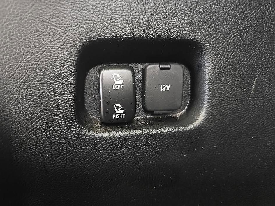 Used 2023 Ford Edge SEL AWD/4WD image 32