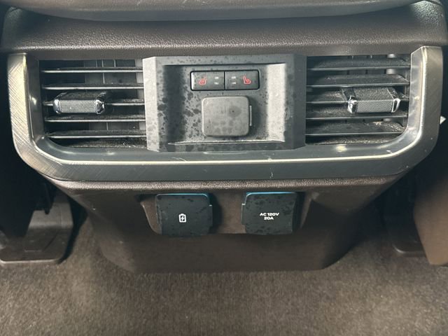 Used 2022 Ford F150 King Ranch w/ Equipment Group 601A High AWD/4WD image 21