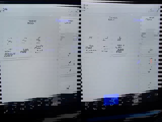 Certified 2023 Ford Expedition XLT image 32