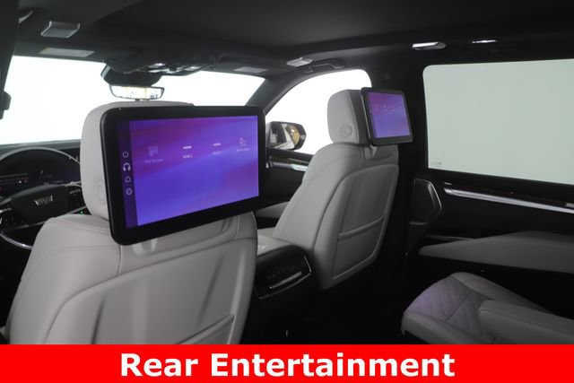 Used 2025 Cadillac Escalade ESV Sport Platinum image 5