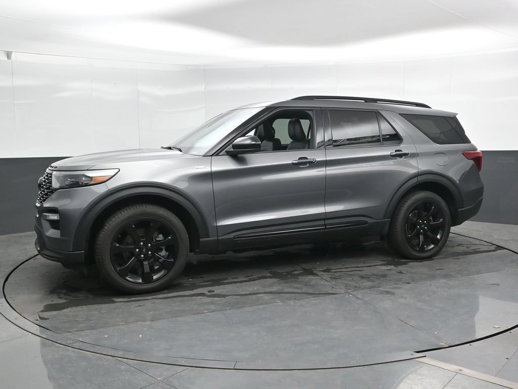 Used 2023 Ford Explorer ST-Line w/ Class IV Trailer Tow Package AWD/4WD image 7