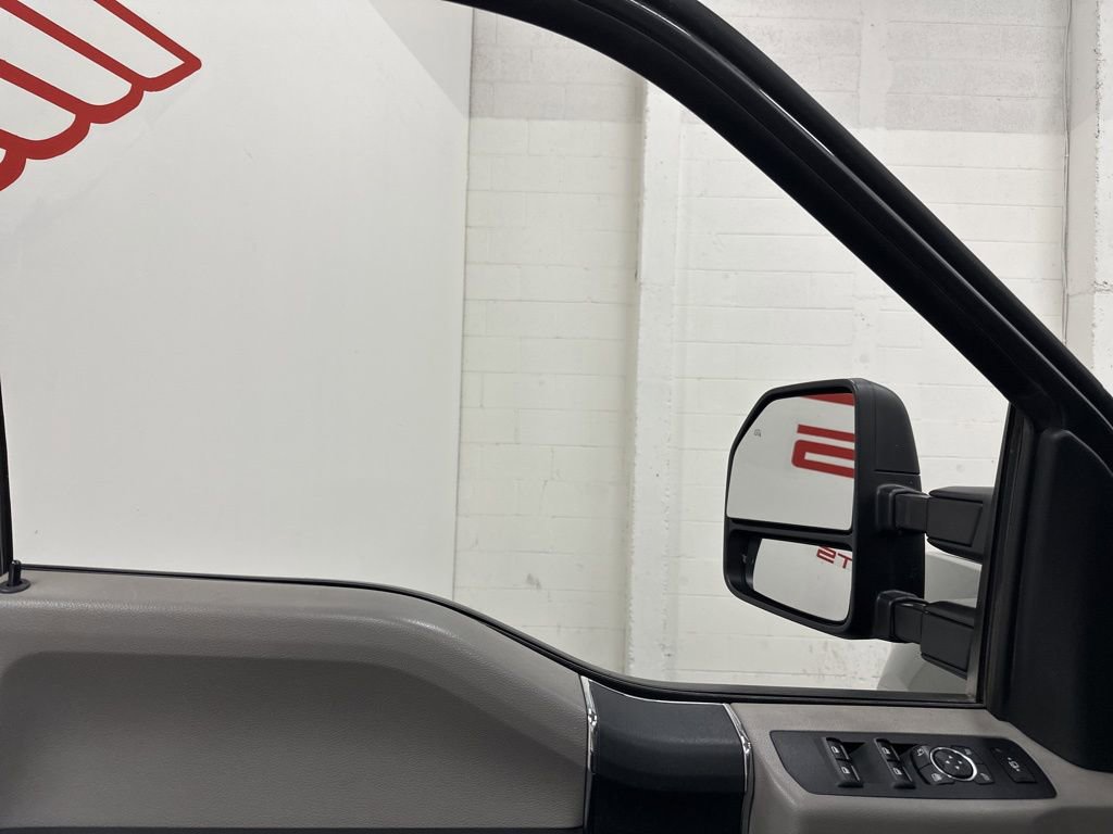 Used 2017 Ford F250 XLT w/ XLT Value Package image 33