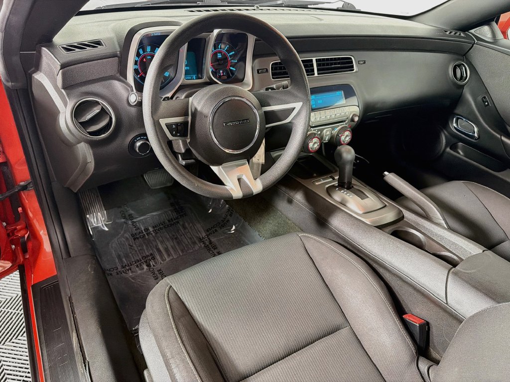 Used 2011 Chevrolet Camaro LT w/ RS Package RWD image 9