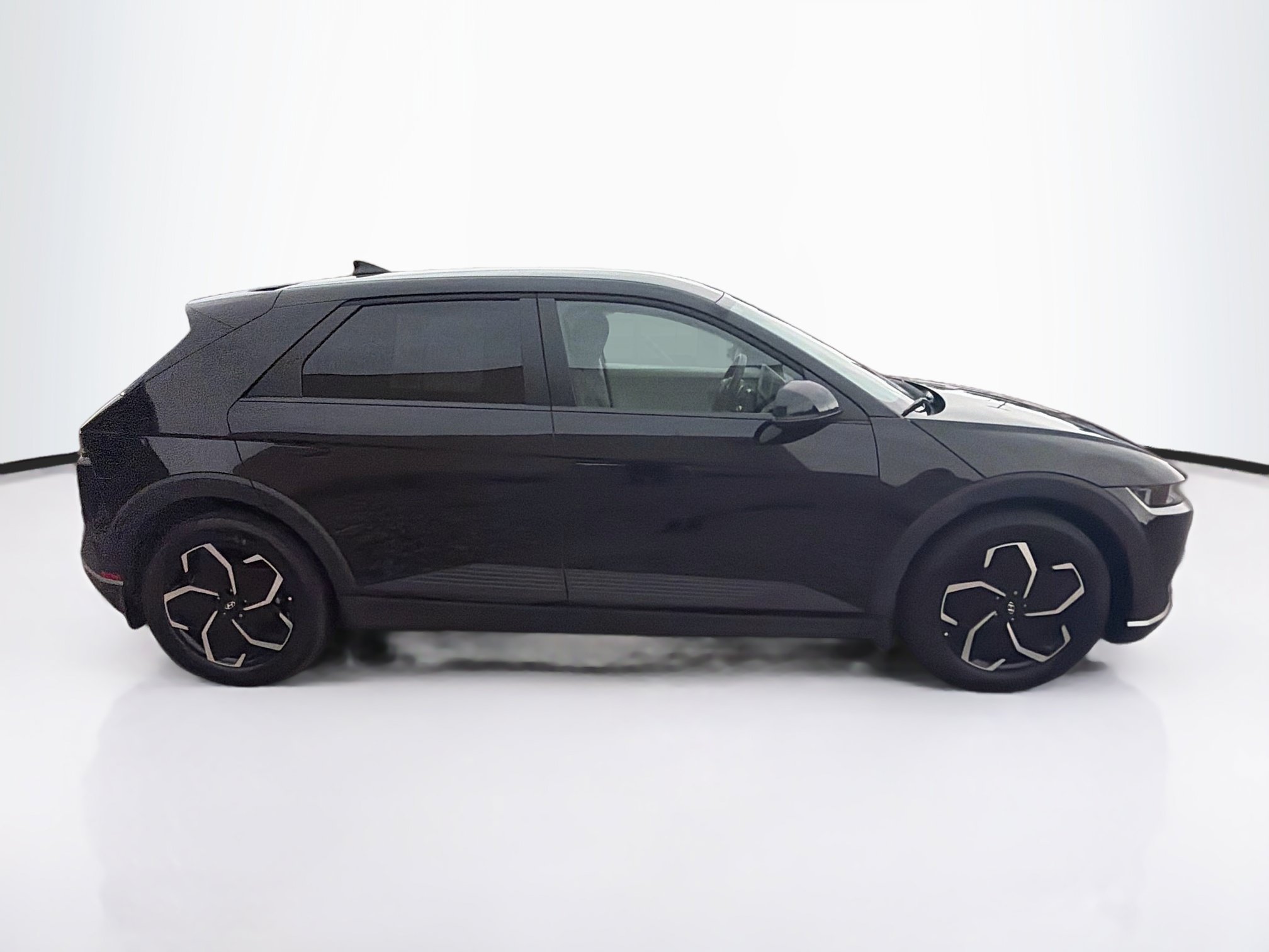 Used 2024 Hyundai Ioniq 5 SEL AWD/4WD image 10