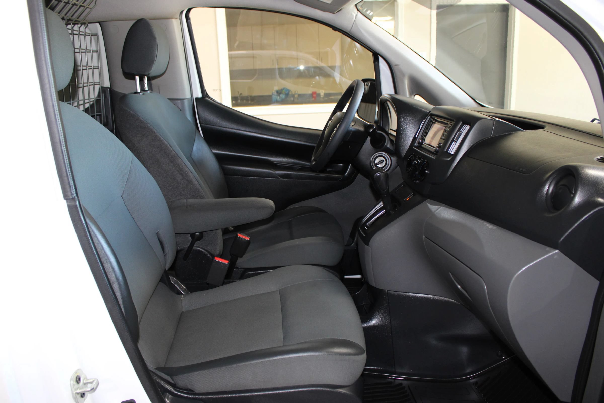 Used 2019 Nissan NV200 S w/ Cruise Control Package FWD image 22