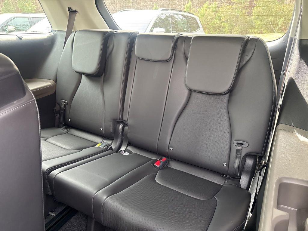 New 2026 Kia Carnival EX image 12