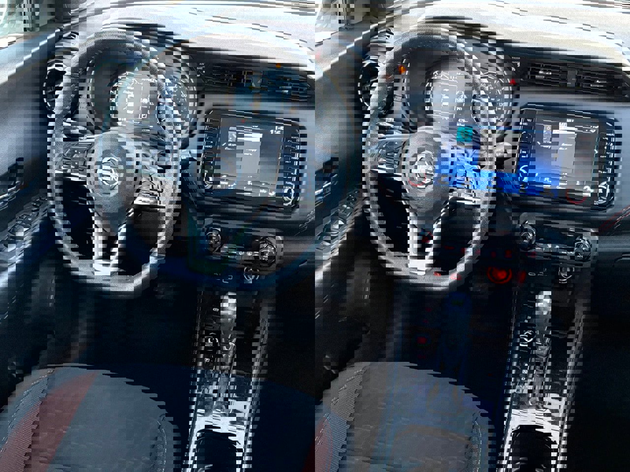 Certified 2023 Nissan Kicks SR w/ Exterior Package image 15