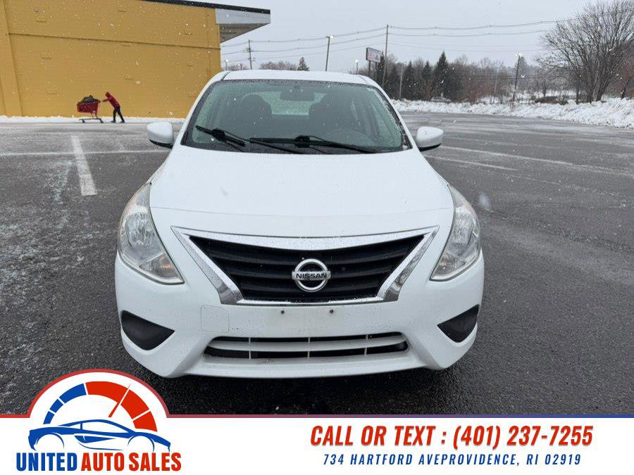 Used 2017 Nissan Versa SV image 8