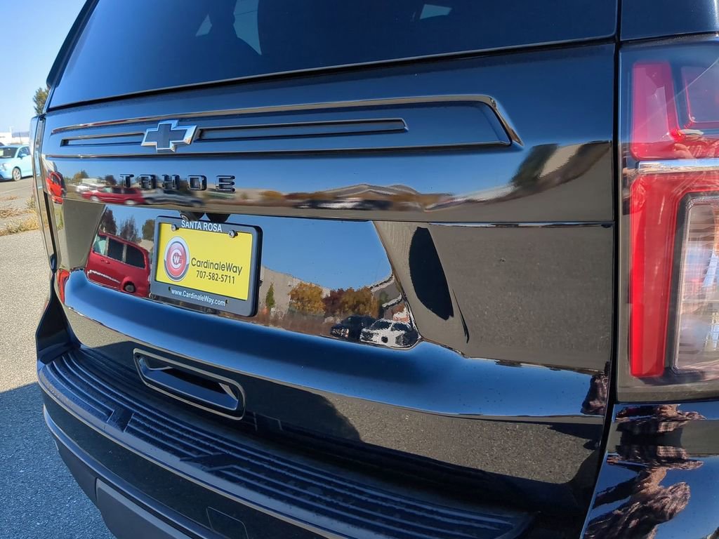 Used 2023 Chevrolet Tahoe Z71 w/ Luxury Package image 21