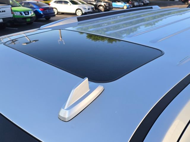 Used 2020 Cadillac Escalade Luxury image 4