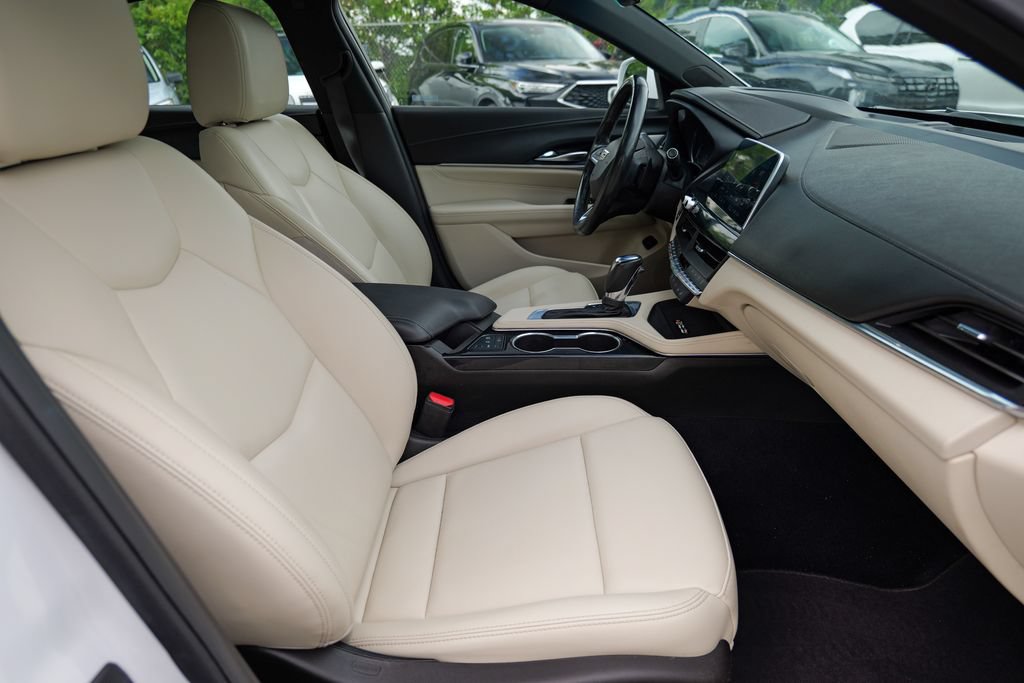 Used 2024 Cadillac CT4 Luxury w/ Sun And Sound Package AWD/4WD image 36