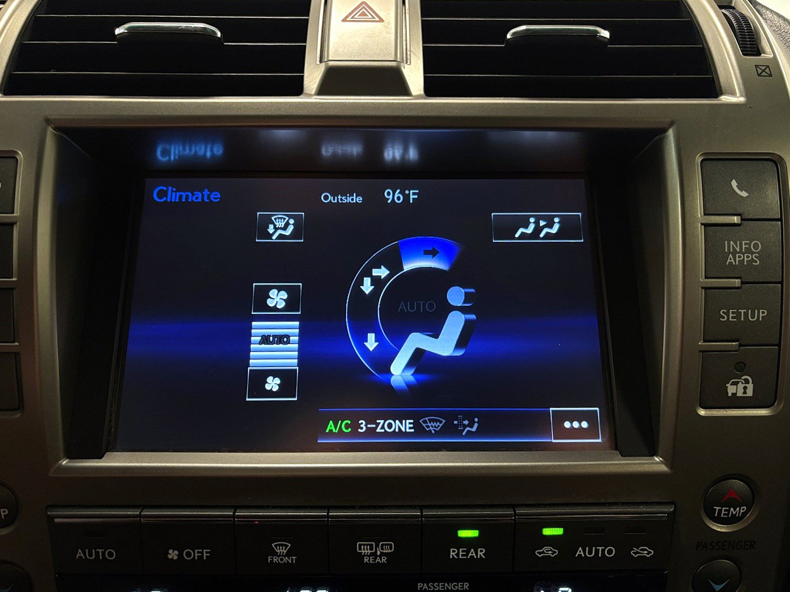 Used 2014 Lexus GX 460 Luxury AWD/4WD image 24