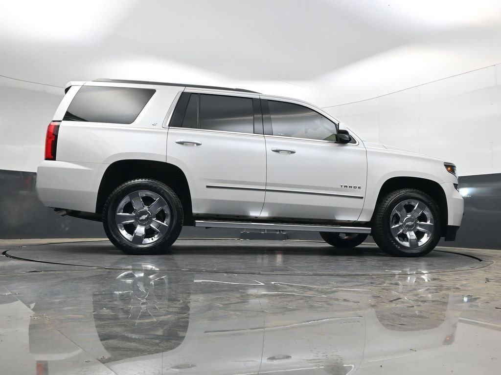 Used 2018 Chevrolet Tahoe LT w/ LT Signature Package AWD/4WD image 29