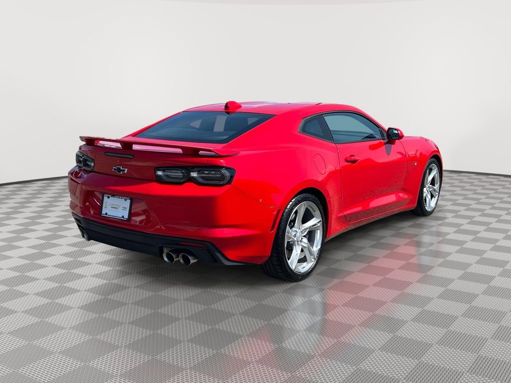 Used 2024 Chevrolet Camaro SS RWD image 3
