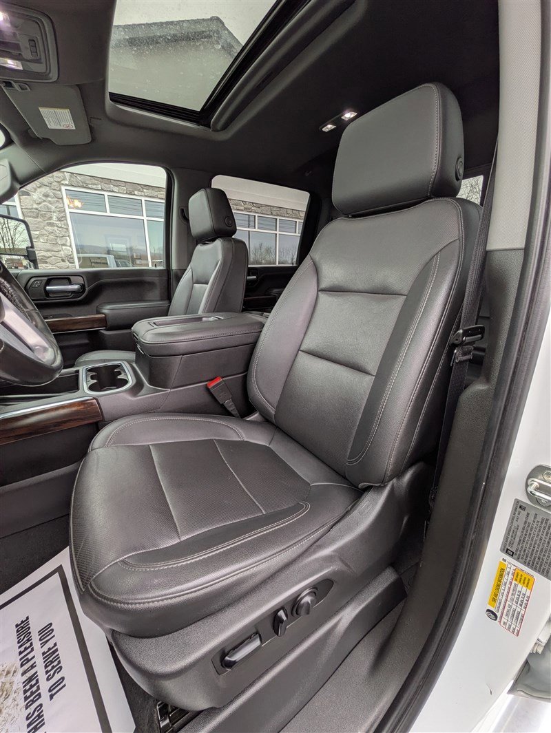 Used 2021 GMC Sierra 2500 SLT w/ SLT Premium Package image 18